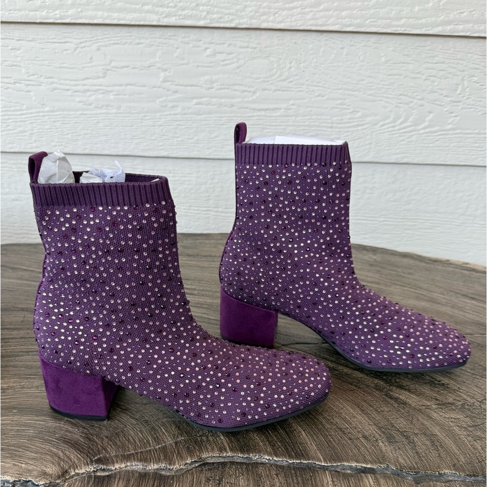 Kenneth Cole Elegant Purple Jeweled Booties size 7.5M